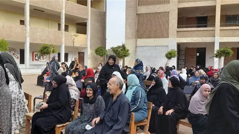 بالصور.. إقبال كثيف في لجان المنوفية مع متابعة المحافظ لسير انتخابات مجلس النواب 2025