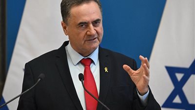 وزير الدفاع الإسرائيلي يهدد بعملية جديدة في لبنان ويهدد حزب الله