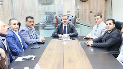 محافظ المنوفية يؤكد غلق صناديق الاقتراع وانتهاء عملية التصويت (صور) 