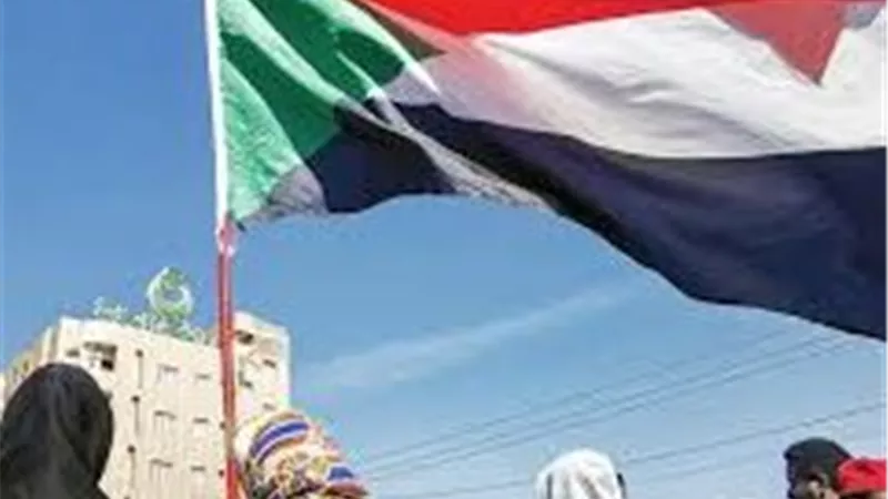اللواء أمين مجذوب: سيناريو التقسيم غير وارد في سيناريوهات الحرب السودانية|خاص