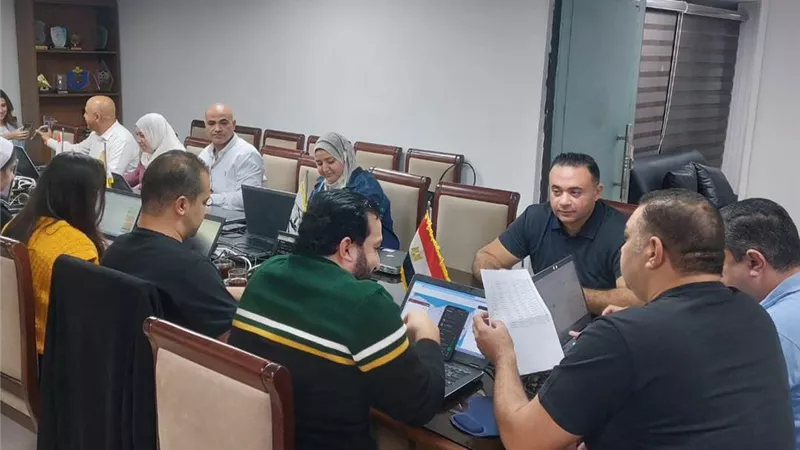 غرفة عمليات تنسيقية الأحزاب تواصل متابعة تصويت المصريين في اليوم الثاني لانتخابات النواب