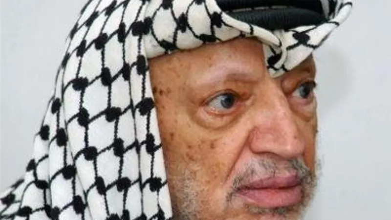 بالسم.. مرافق الزعيم الفلسطيني الراحل ياسرعرفات يكشف تفاصيل مثيرة حول وفاته