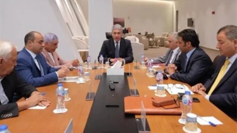 وزير السياحة يعقد اجتماعًا لمناقشة سُبل تطوير المتحف المصري بالتحرير 