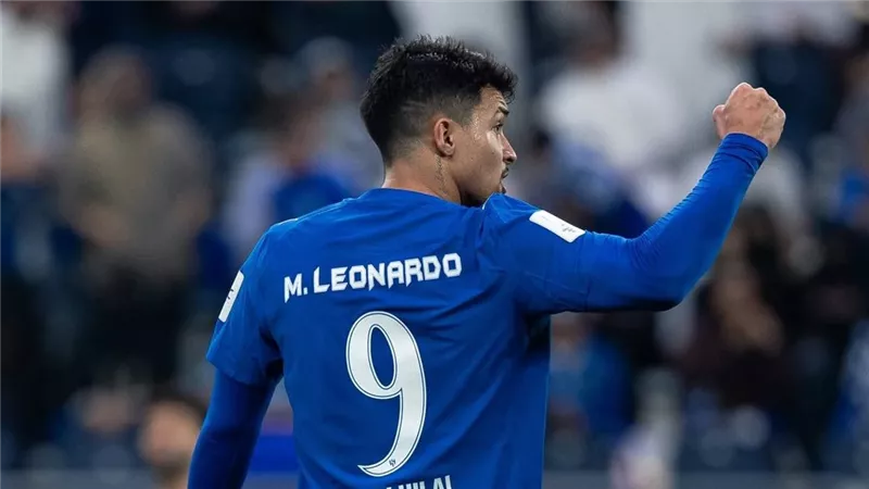 ماركوس ليوناردو يقود هجوم الهلال السعودي أمام الشباب في دوري روشن 