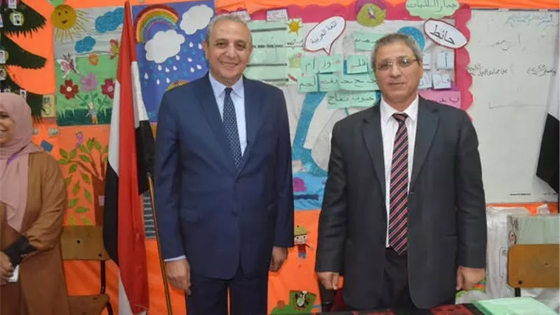 محافظ الغربية يشرف على سير العملية الانتخابية.. ويؤكد انضباط اللجان بالمحافظة