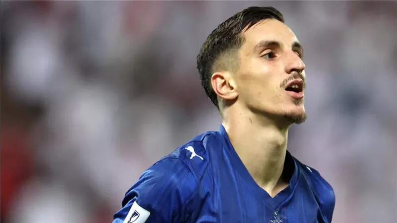 الدحيل القطري يضرب شباك الإتحاد السعودي برباعية في دوري أبطال آسيا 
