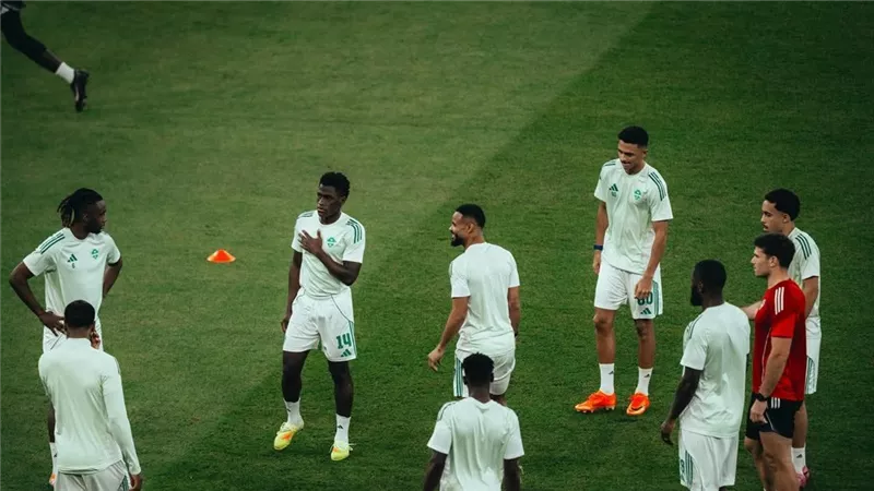 دوري أبطال آسيا.. التعادل السلبي يحسم نتيجة الشوط الأول بين الأهلي السعودي والشارقة