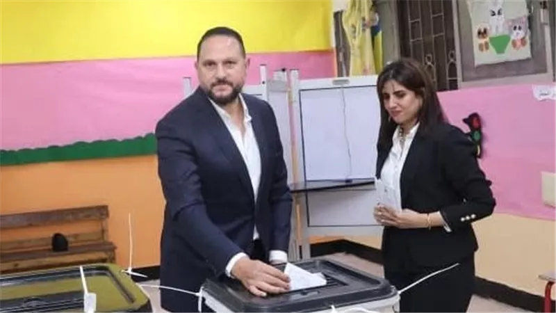 انتخابات مجلس النواب 2025.. عماد زيادة يدلي بصوته في التجمع الخامس