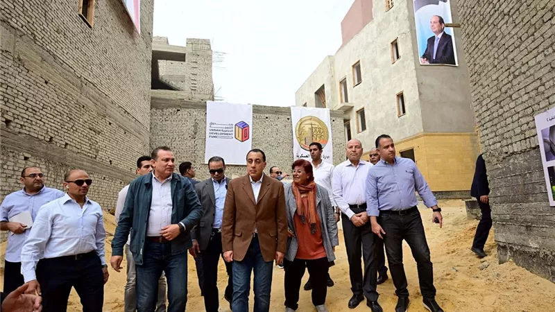 رئيس الوزراء يتفقد «درب اللبانة»: 90% اكتمال.. عودة السكان وانطلاق وجهة سياحية جديدة