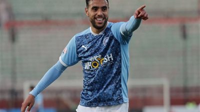 استبعاد المغربي محمد الشيبي الظهير الأيمن من القائمة.. تفاصيل