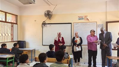 زيارة ميدانية لرفع كفاءة الأداء بمدرسة زهراء حلوان الإعدادية بنين