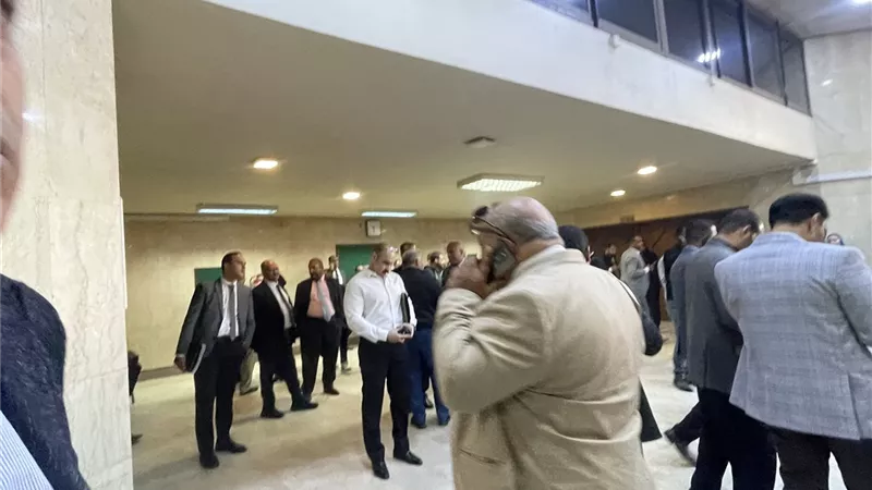حالة من الترقب أمام قاعة مجلس الدولة للفصل في الطعون الانتخابية