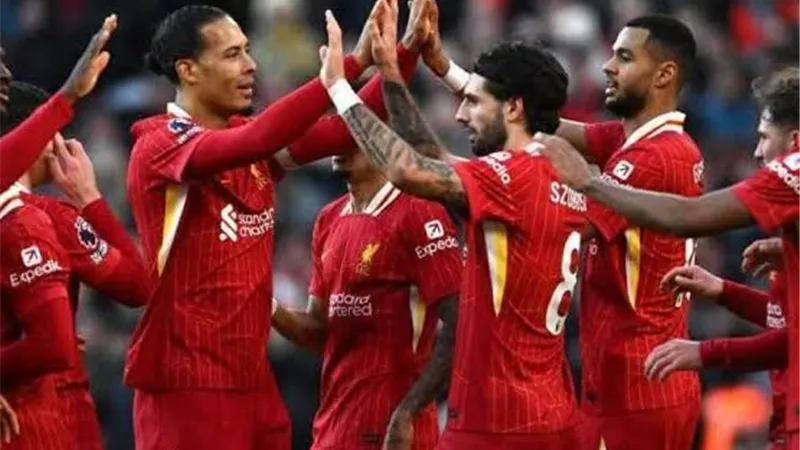 محمد صلاح يقود هجوم ليفربول أمام سندرلاند في الدوري الإنجليزي