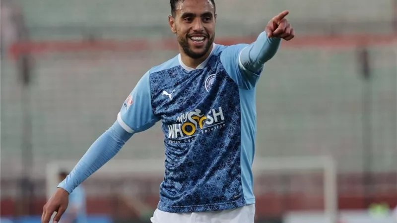 استبعاد المغربي محمد الشيبي الظهير الأيمن من القائمة.. تفاصيل