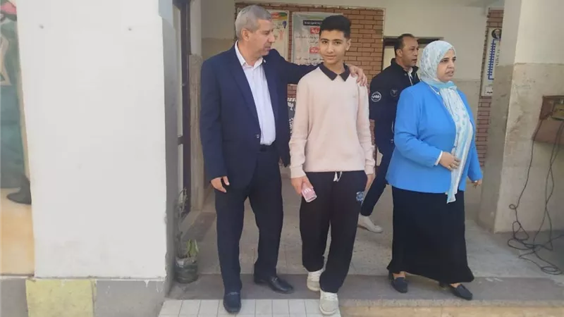 «اللى يضرب طالب هيتحاسب فورًا».. وكيل أول الشرقية يصدر 7 قرارات صارمة داخل مدرسة ثانوي  