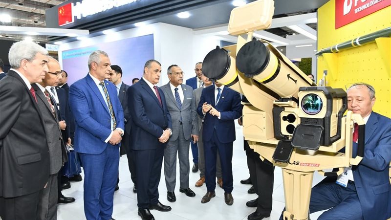 وزير الانتاج الحربي