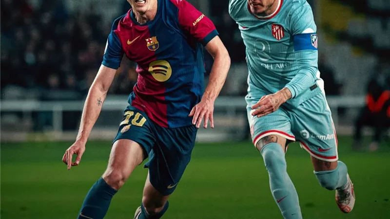 برشلونة يسقط أتليتكو مدريد بثلاثة في ديربي الكرة الإسبانية