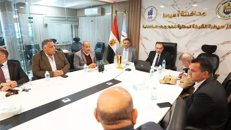 محافظ أسيوط: فتح لجان الدائرة الثالثة وسط جاهزية كاملة لإعادة الإجراءات الانتخابية 
