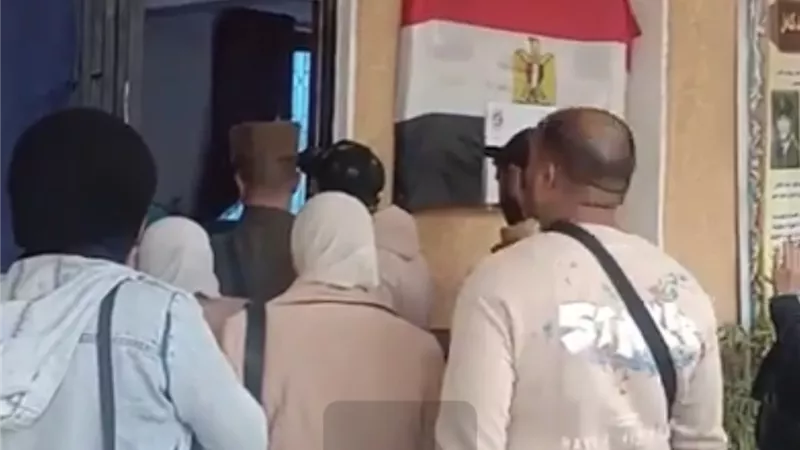 توافد المواطنين على اللجان الانتخابيةالفرعية بسوهاج