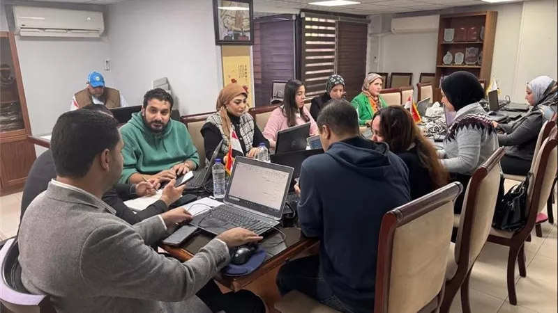 غرفة عمليات تنسيقية شباب الأحزاب تتابع التصويت في حوش عيسى بانتخابات النواب