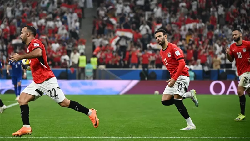 «اتفرج ببلاش».. القنوات الناقلة لمباراة منتخب مصر والأردن في كأس العرب 