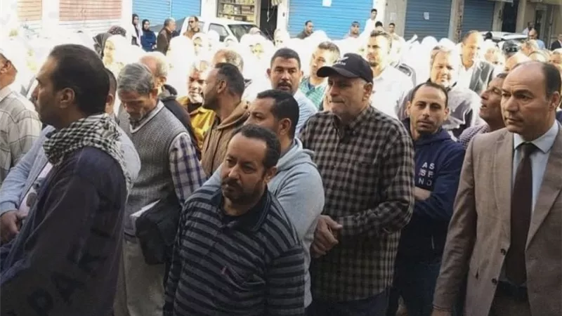 إقبال كثيف من المواطنين على اللجان الانتخابية بالبحيرة 
