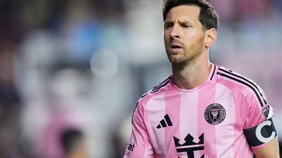 ميسي يختار أفضل مدرب في التاريخ.. ويكشف طموح الأرجنتين بكأس العالم