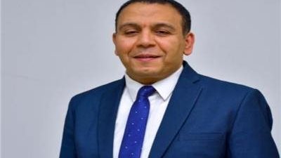 أبرزها توقيع غرامات على أولياء الأمور.. خبير تربوي يقترح حلولًا لإعادة الانضباط للمدارس