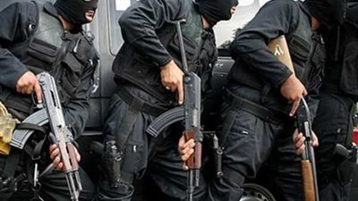 خططت لنشر الفوضى.. الأمن الإيراني يعتقل شبكة عملاء تابعة لإسرائيل