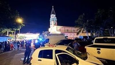 خلال فعالية زينة عيد الميلاد.. شاحنة تدهس قرابة 20 مواطنا في فرنسا