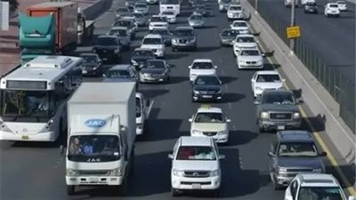 النشرة المرورية.. كثافات مرتفعة بشوارع القاهرة والجيزة خلال ساعات الذروة الصباحية