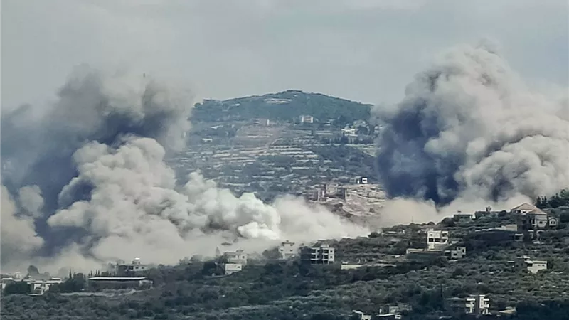 جيش الاحتلال الإسرائيلي ينذر بإخلاء 5 قرى جديدة في جنوب لبنان