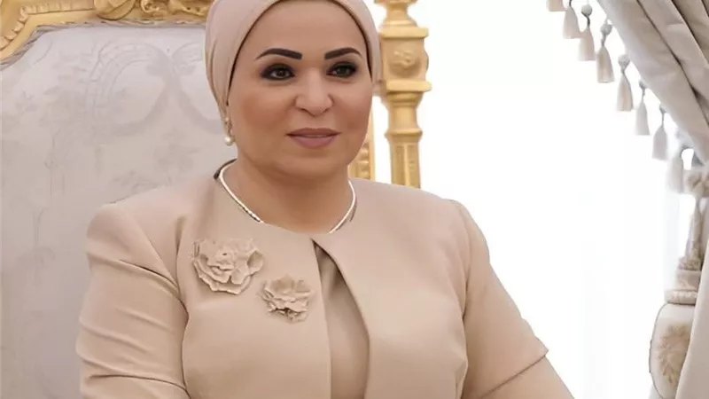  السيدة انتصار السيسي تهنئ الشعب المصري بحلول شهر رمضان الكريم 