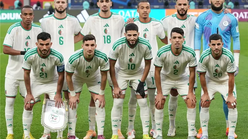 الجزائر تستعد للمواجهة.. محرز في المقدمة أمام غينيا الاستوائية