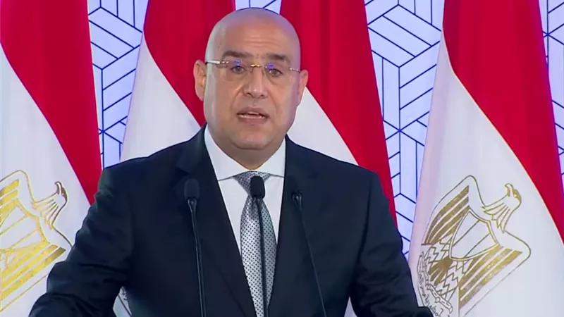 تنازل بلا تنسيق يشعل الأزمة.. الجبهة تفصل مرشحها قبل جولة الإعادة