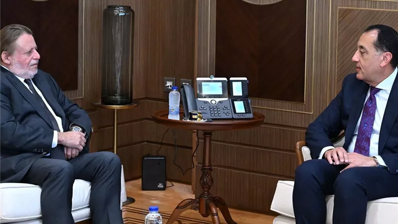 مدبولي: الحكومة تعمل على تكامل استدامة المؤشرات الإيجابية للاقتصاد المصري
