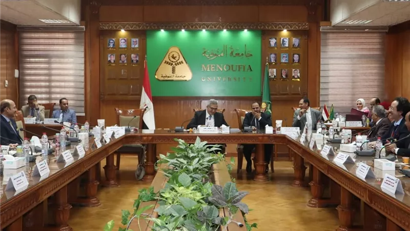 الأعلى لخدمة المجتمع يستعرض جهود الجامعات لدعم الابتكار والتنمية المستدامة