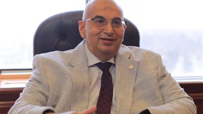 خبراء الضرائب: التسهيلات الجديدة تنعش صناعة المستلزمات الطبية.. وترفع نسبة الاكتفاء الذاتي