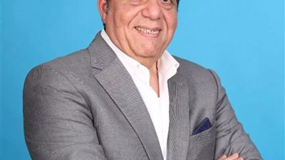 خبير سياحي: الطيران بوابة مصر لتحقيق طفرة سياحية بعد افتتاح المتحف الكبير