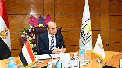 رئيس جامعة أسيوط: حريصون على تشجيع الابتكار في مجالات الزراعة والإنتاج الحيواني