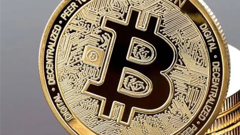  «البيتكوين» يستقر وسط تقلبات السوق الرقمي العالمي ديسمبر 2025