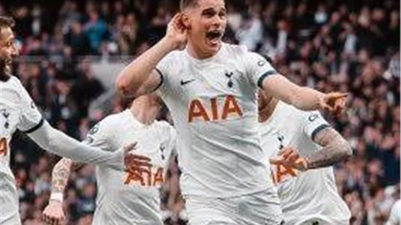 الدوري الإنجليزي.. توتنهام يخسر بثلاثية من نوتنجهام 