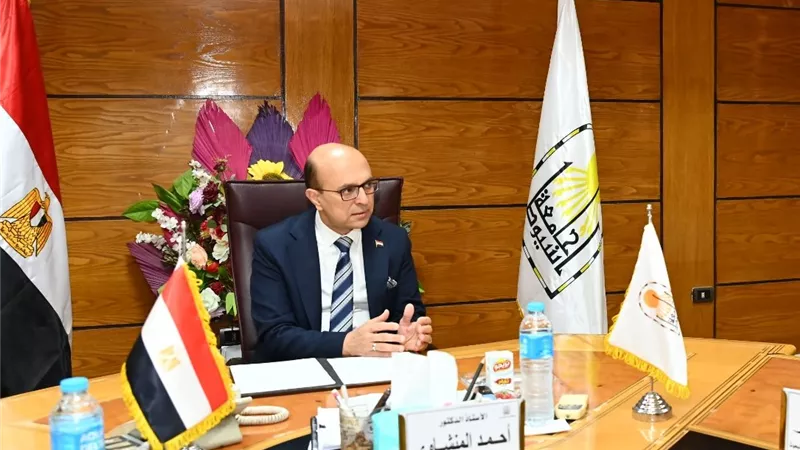 رئيس جامعة أسيوط: حريصون على تشجيع الابتكار في مجالات الزراعة والإنتاج الحيواني