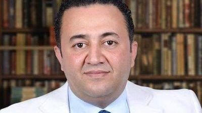 اتهامات مالية وعلاقات نسائية.. عمرو عبد الهادي يفضح الهارب محمد ناصر