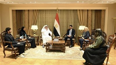 وزير الرياضة يستقبل وفدًا شبابيًا قطريًا لتعزيز التعاون في تمكين الشباب