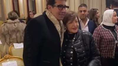 هاني رمزي وليلى عز العرب يساندان مبادرات 