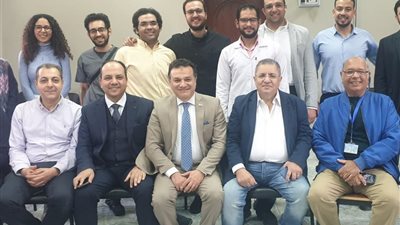 فريق طبي بمستشفيات جامعة عين شمس ينجح في إجراء جراحة نادرة.. تفاصيل