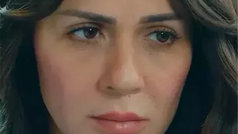 نجلاء بدر