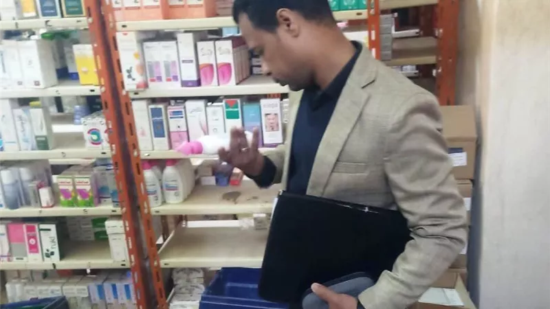 ضبط 38 صنف دوائى مخالف للمعايير بالصيدليات ومخازن الأدوية في أسوان
