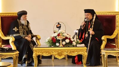 البابا تواضروس الثاني  يهنئ بطريرك الكاثوليك بعيد الميلاد المجيد 